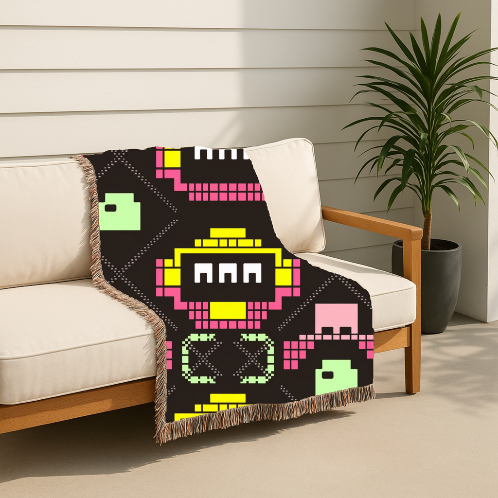 Pixel Robot Throw — 1980s Arcade Game Woven Blanket