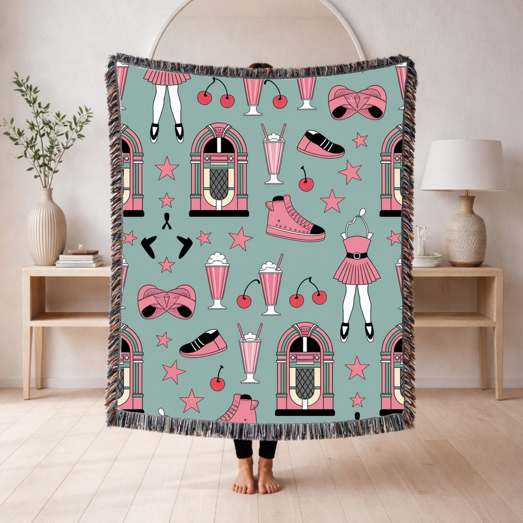 🎵🥤Milkshake Throw — 1950s Diner Style Woven Blanket